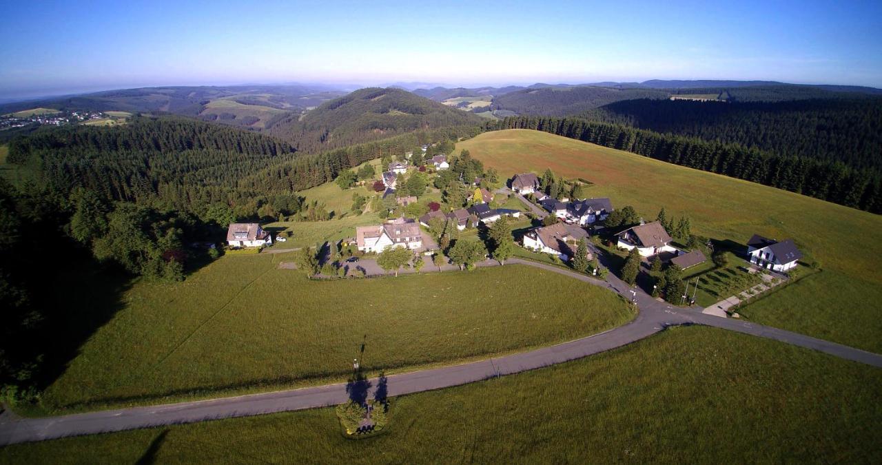 Berghotel Lenneplaetze Winterberg Exterior photo
